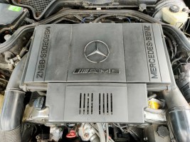 Mercedes E50 AMG (16)